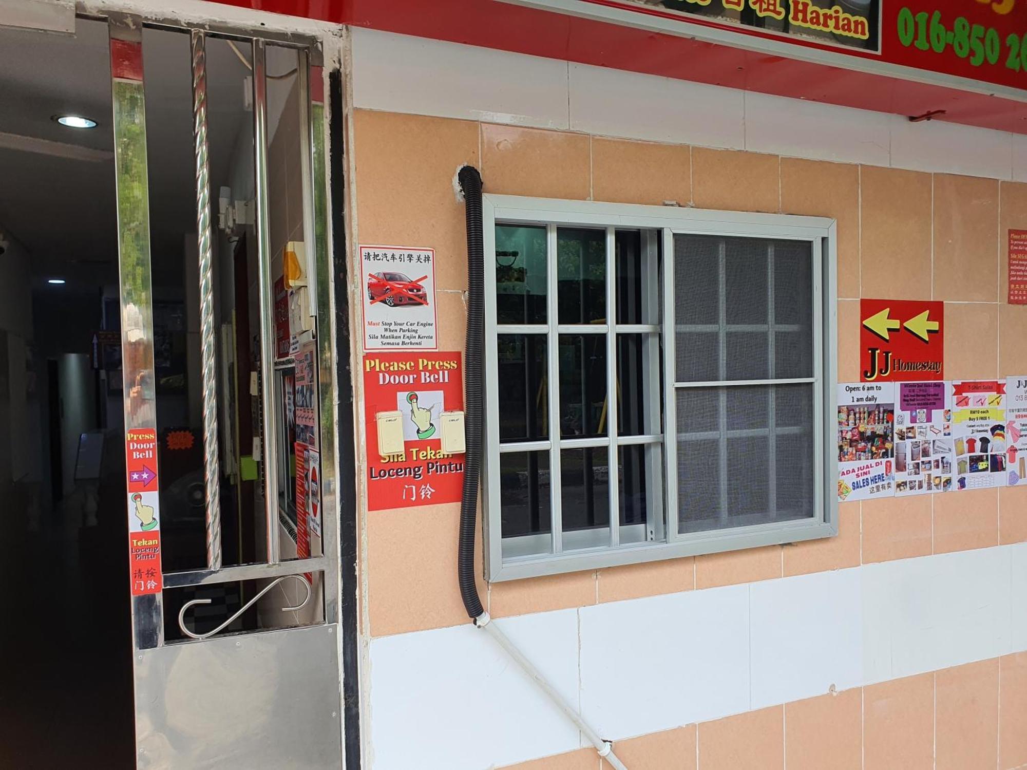 Oyo 90972 Jj Homestay Miri Exterior foto